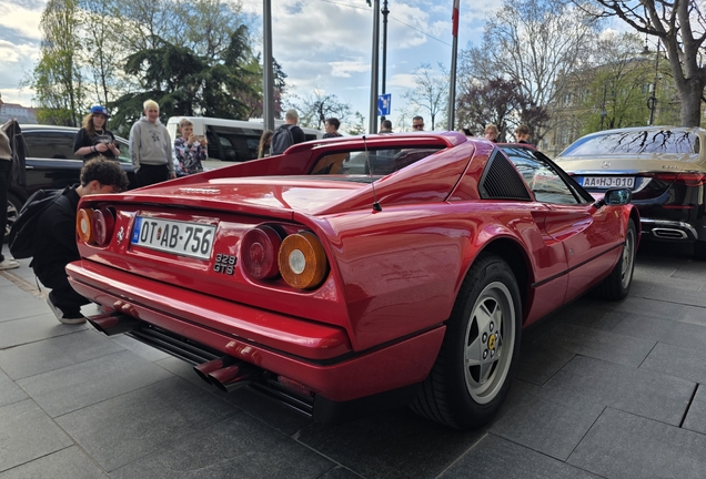 Ferrari 328 GTS