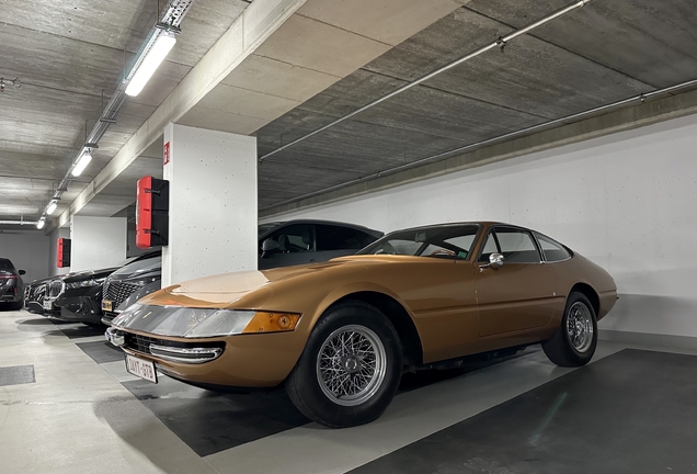 Ferrari 365 GTB/4 Daytona