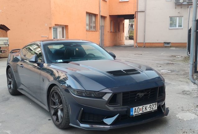 Ford Mustang Dark Horse 2024