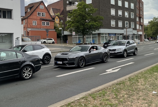 Ford Mustang Dark Horse 2024