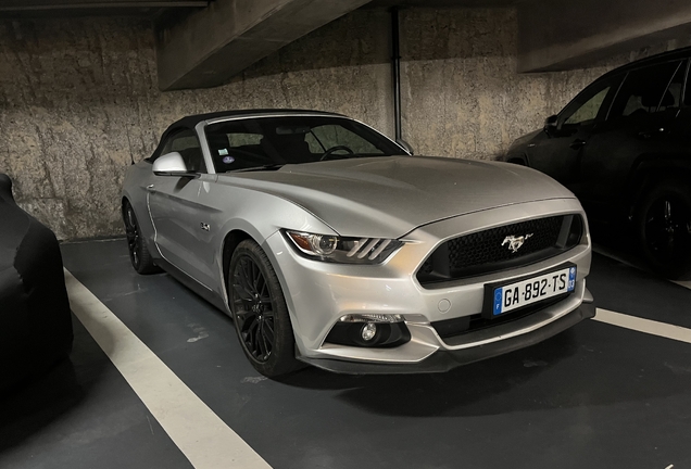 Ford Mustang GT Convertible 2015