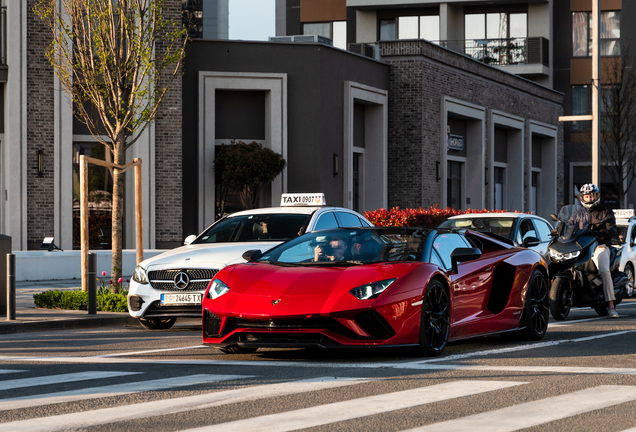 Lamborghini Aventador S LP740-4 Roadster
