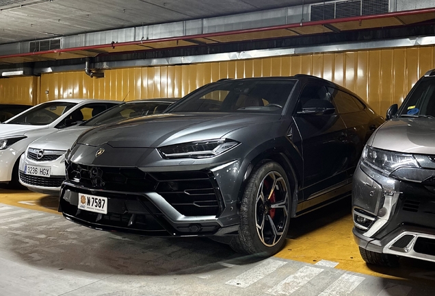 Lamborghini Urus