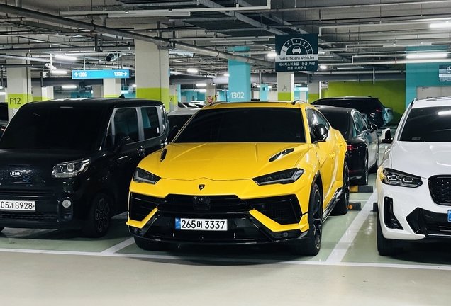 Lamborghini Urus S