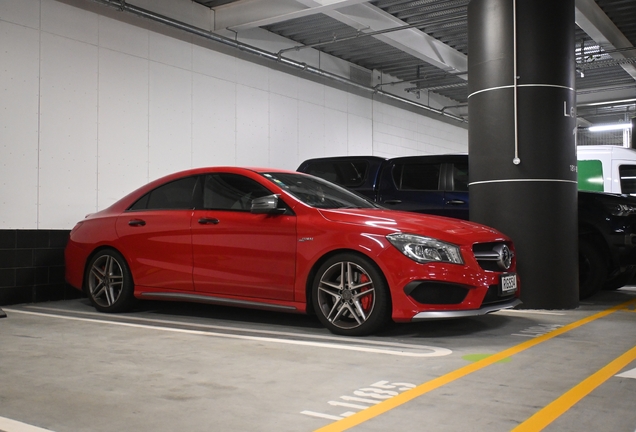 Mercedes-AMG CLA 45 C117