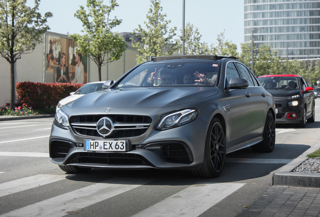 Mercedes-AMG E 63 S W213