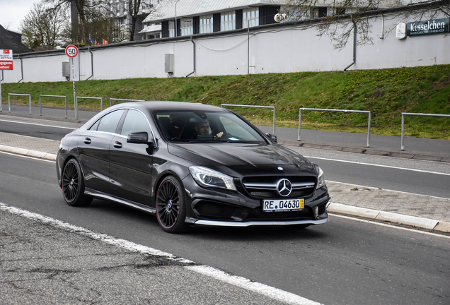 Mercedes-Benz CLA 45 AMG C117