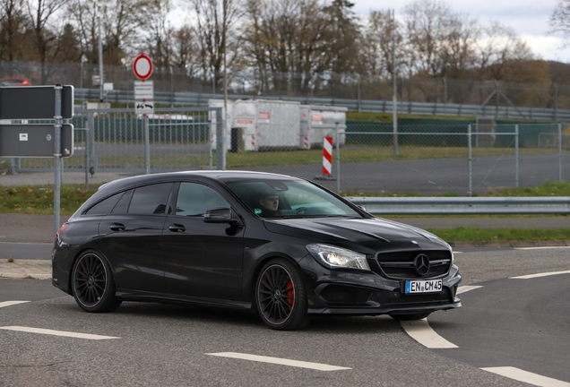 Mercedes-AMG CLA 45 Shooting Brake X117