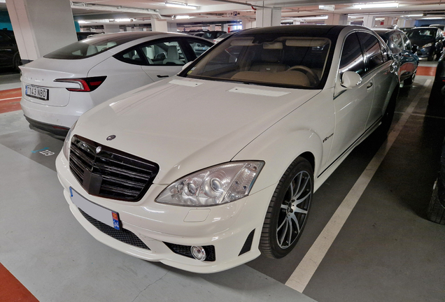 Mercedes-Benz S 65 AMG V221