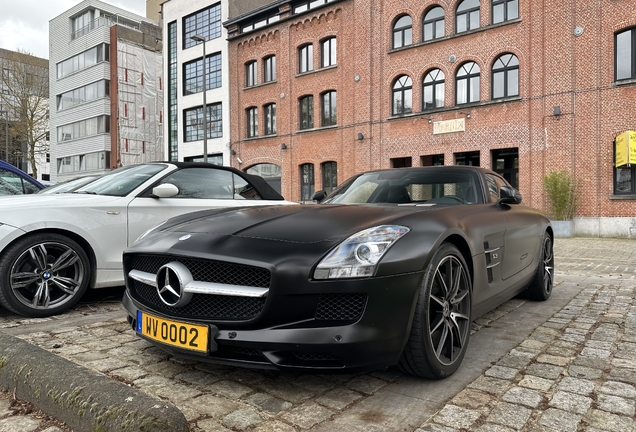 Mercedes-Benz SLS AMG