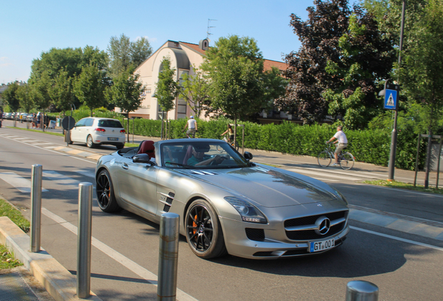 Mercedes-Benz SLS AMG Roadster