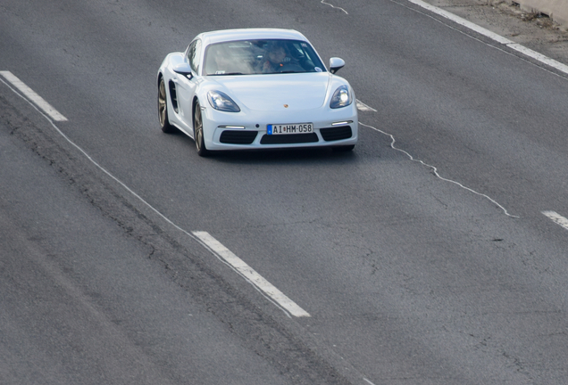 Porsche 718 Cayman S