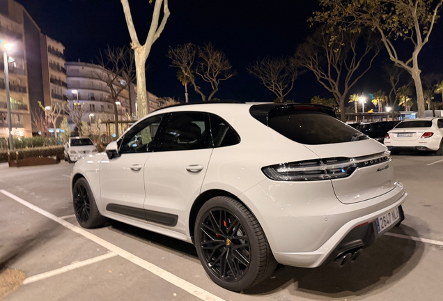 Porsche 95B Macan GTS MkIII