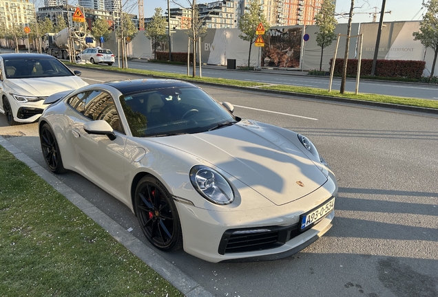Porsche 992 Carrera 4S MkI