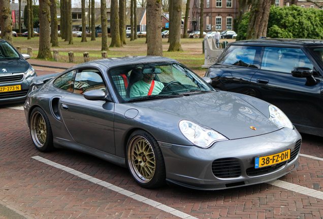Porsche 996 Turbo