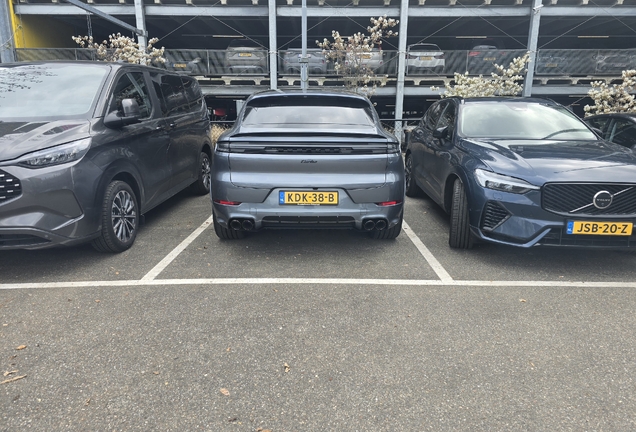 Porsche Cayenne Coupé Turbo E-Hybrid