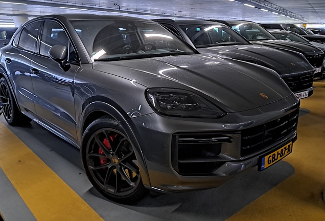 Porsche Cayenne Coupé Turbo E-Hybrid