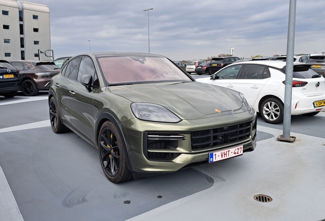 Porsche Cayenne Coupé Turbo E-Hybrid