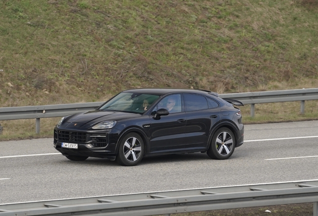 Porsche Cayenne Coupé Turbo E-Hybrid