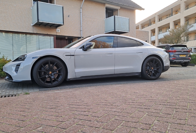 Porsche Taycan GTS MkI