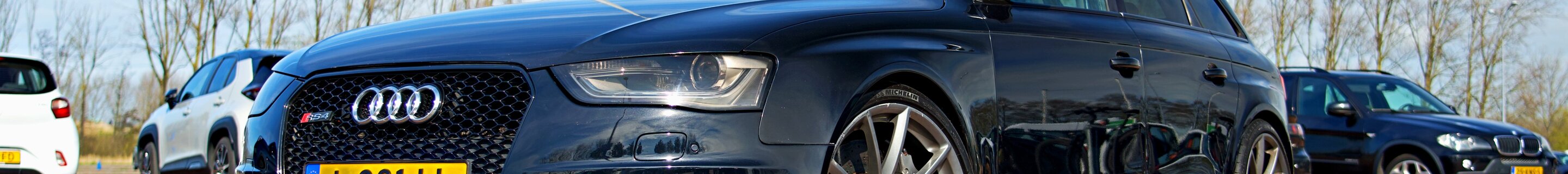 Audi RS4 Avant B8