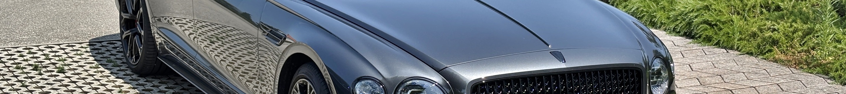 Bentley Flying Spur V8 S 2023
