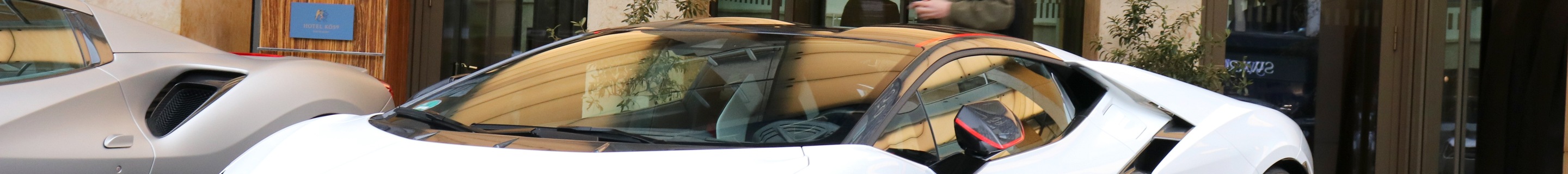 Lamborghini Revuelto