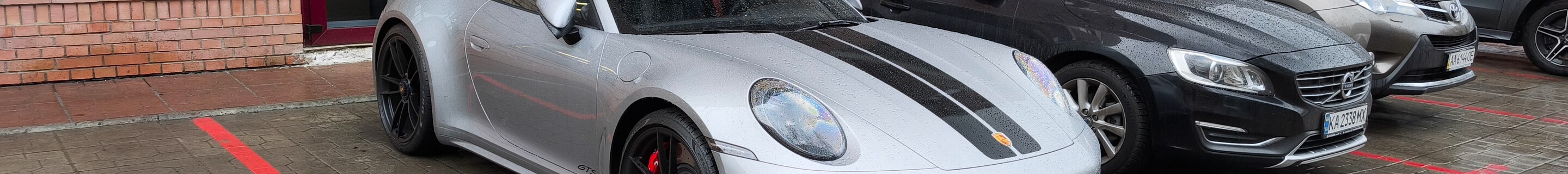 Porsche 992 Carrera 4 GTS Cabriolet MkI