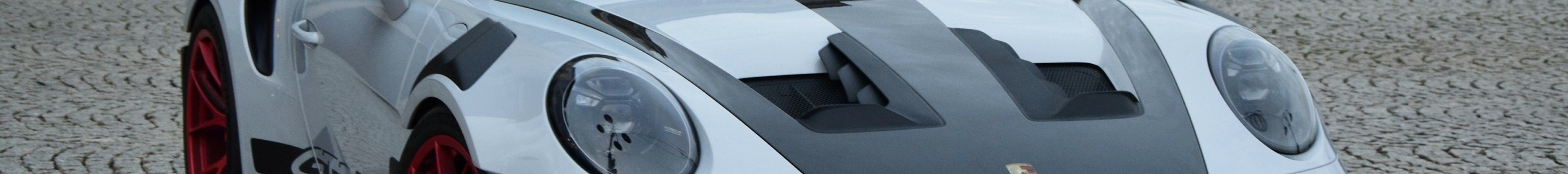 Porsche 992 GT3 RS MkI Weissach Package