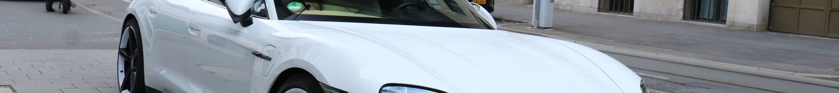 Porsche Taycan Turbo MkI