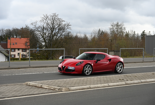 Alfa Romeo 4C Coupé