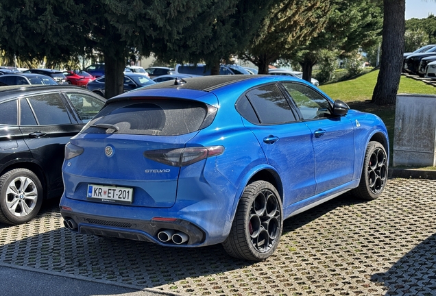 Alfa Romeo Stelvio Quadrifoglio 2023