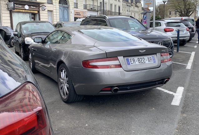 Aston Martin DB9