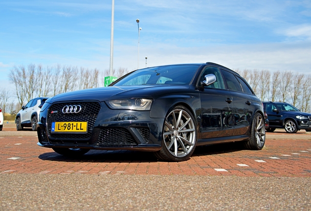 Audi RS4 Avant B8