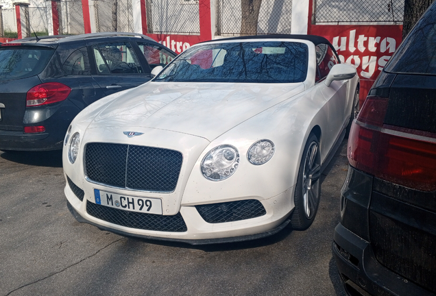 Bentley Continental GTC V8