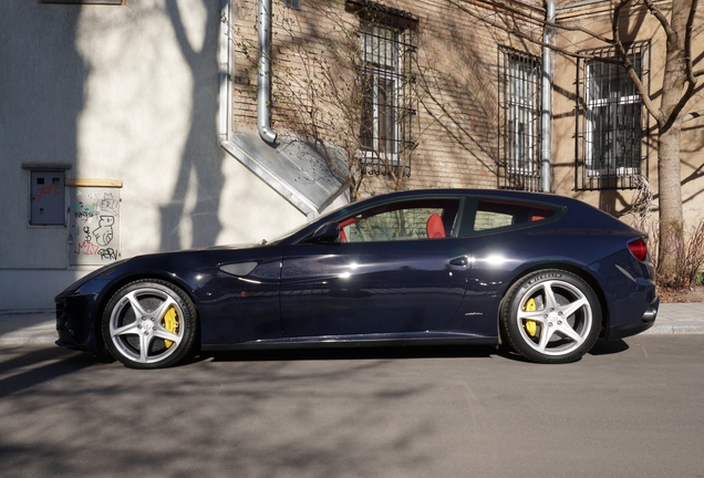 Ferrari FF