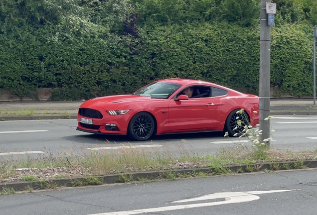 Ford Mustang GT 2015
