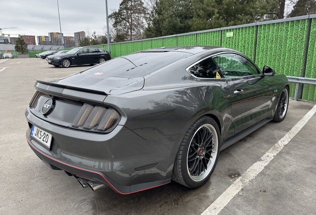 Ford Mustang GT 2015