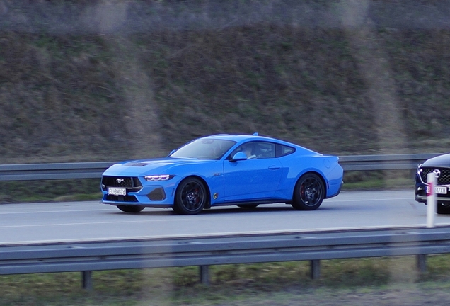 Ford Mustang GT 2024