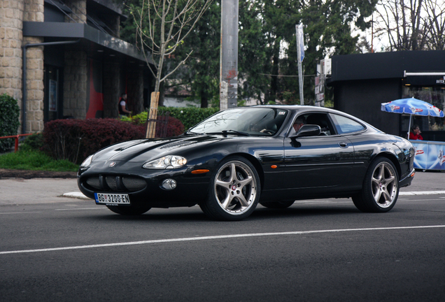Jaguar XKR