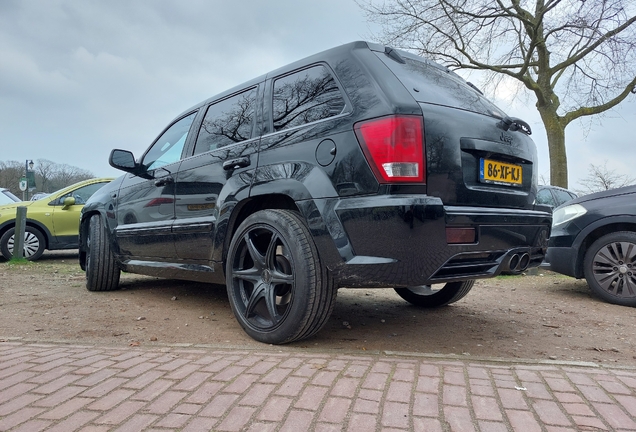 Jeep Grand Cherokee SRT-8 2005