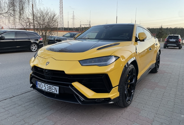 Lamborghini Urus Performante