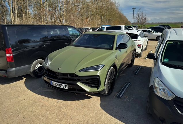 Lamborghini Urus SE
