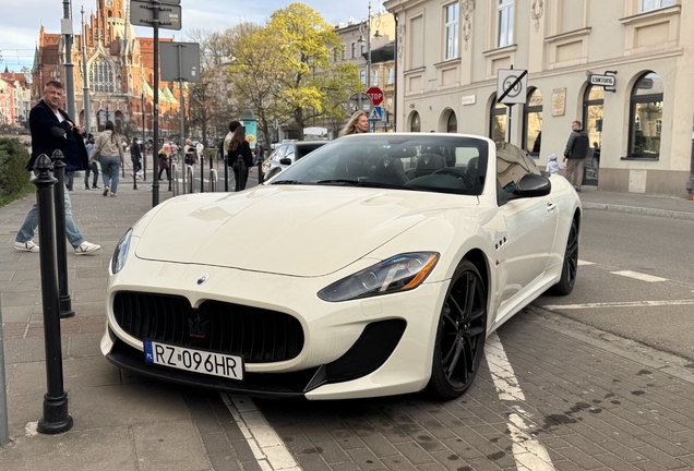 Maserati GranCabrio MC