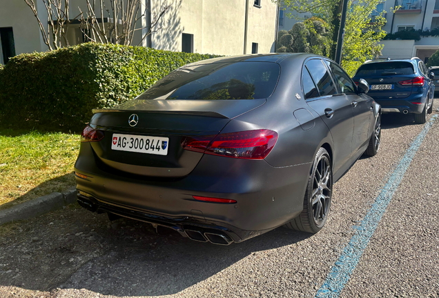 Mercedes-AMG E 63 S W213 2021
