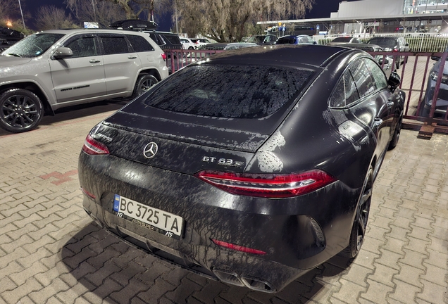 Mercedes-AMG GT 63 S X290