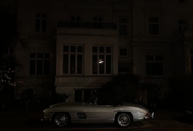 Mercedes-Benz 300SL Roadster