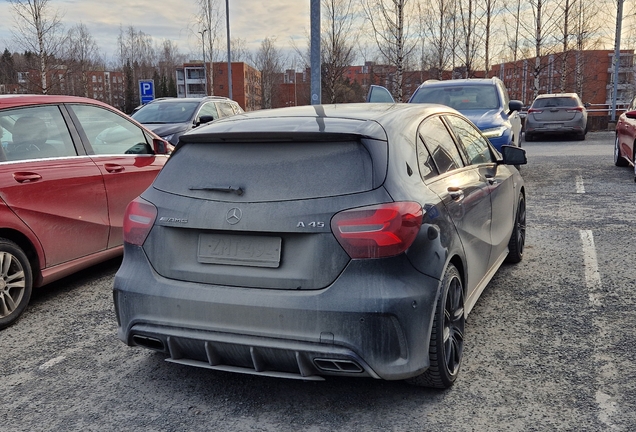 Mercedes-AMG A 45 W176 2015