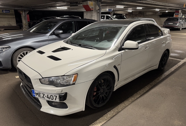 Mitsubishi Lancer Evolution X