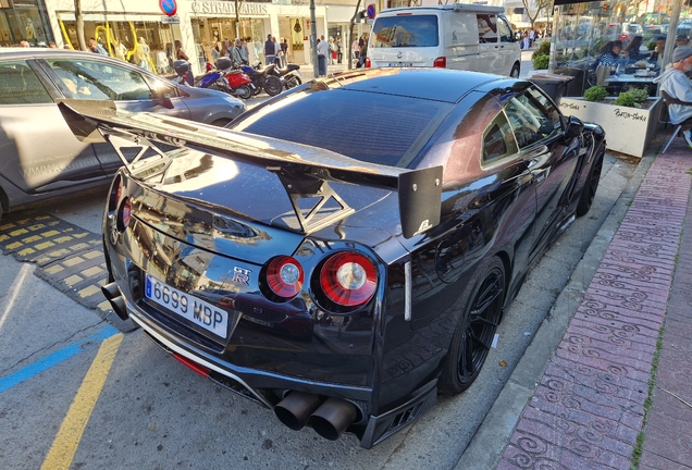 Nissan GT-R 2017 APR Performance